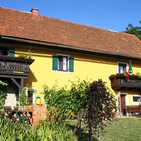 Vakantieboerderij Weingut Rupp *